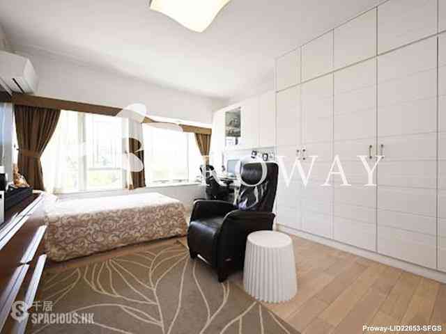 Deep Water Bay - Manderly Garden 08