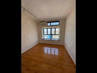 Mid Levels Central - Scenecliff Block 2 02