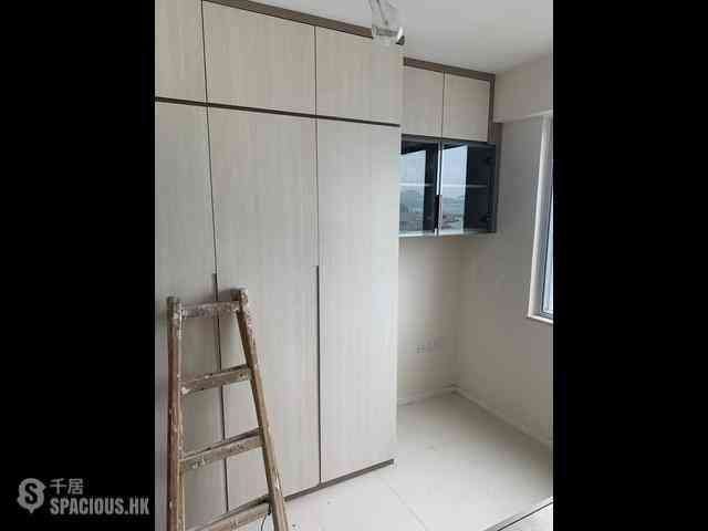 Sai Wan Ho - Lei King Wan Sites B Block 7 Yat Wing Mansion 04