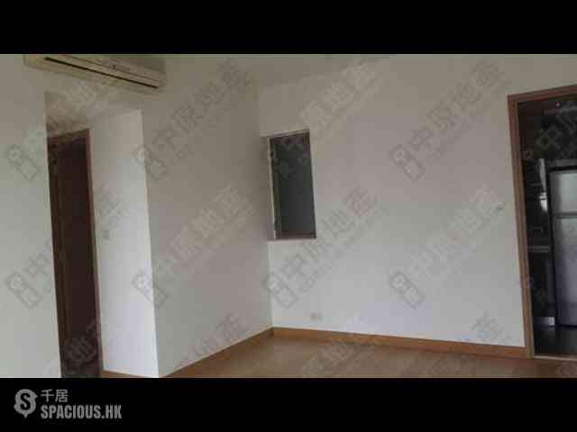 Sai Ying Pun - Island Crest 04