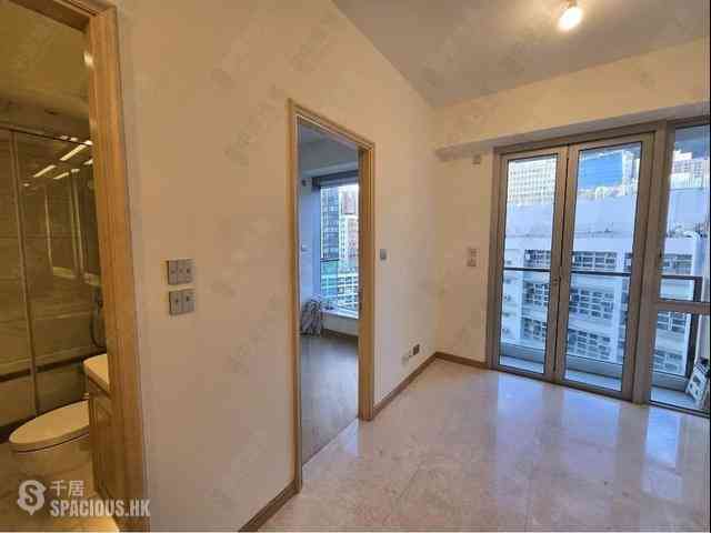 Sai Ying Pun - 63, Pokfulam Amber House (Tower 1) 02