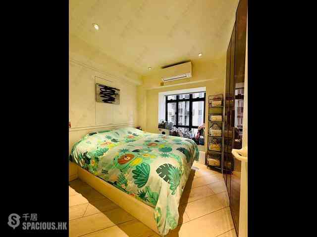 Mid Levels Central - Tycoon Court Block A 03