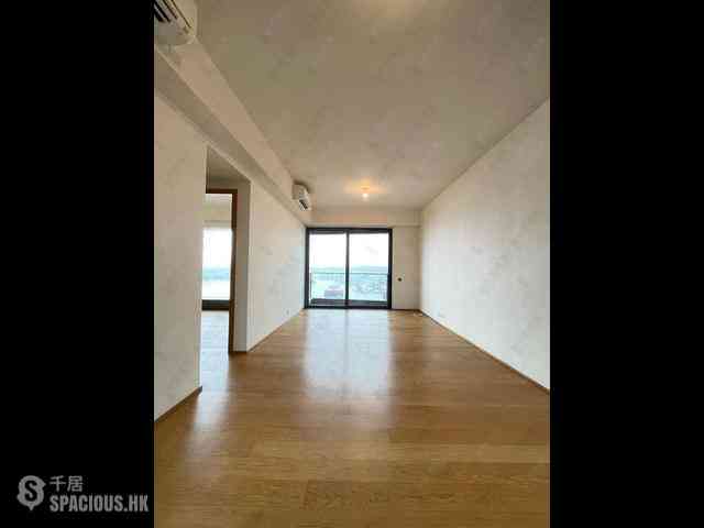 Mid Levels West - Alassio 14