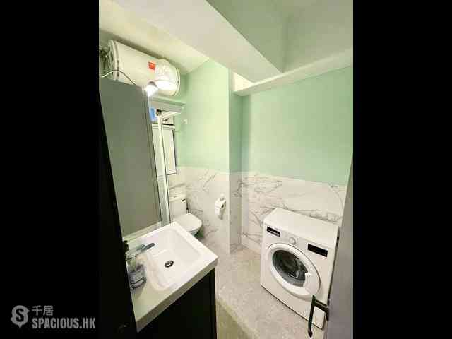 Sheung Wan - Hang Shing Lau 03