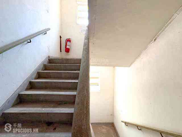 Sai Ying Pun - 2B, Second Street 17