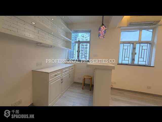 Wan Chai - Cheong Hong Mansion 02