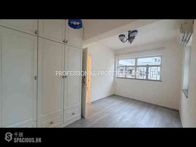 Wan Chai - Cheong Hong Mansion 10