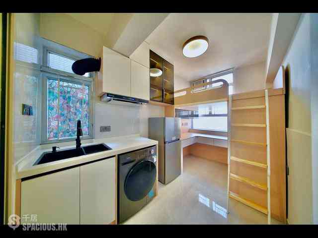 Causeway Bay - Lockhart House 05