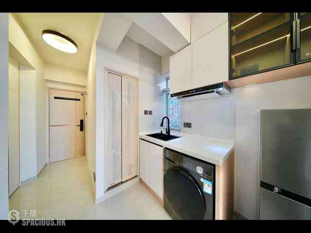 Causeway Bay - Lockhart House 06