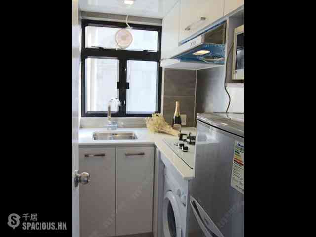 Sai Ying Pun - Imperial Terrace 05