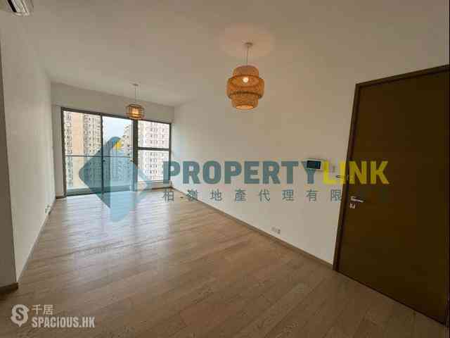 Sai Ying Pun - The Summa 01