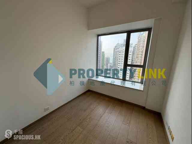 Sai Ying Pun - The Summa 02