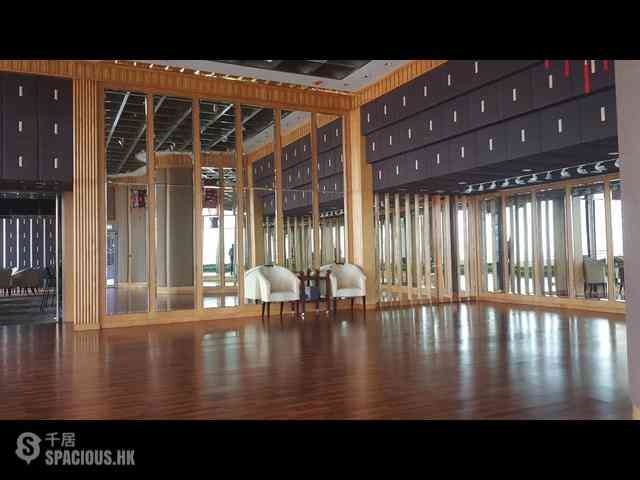 Mid Levels Central - Regence Royale Tower 1 12