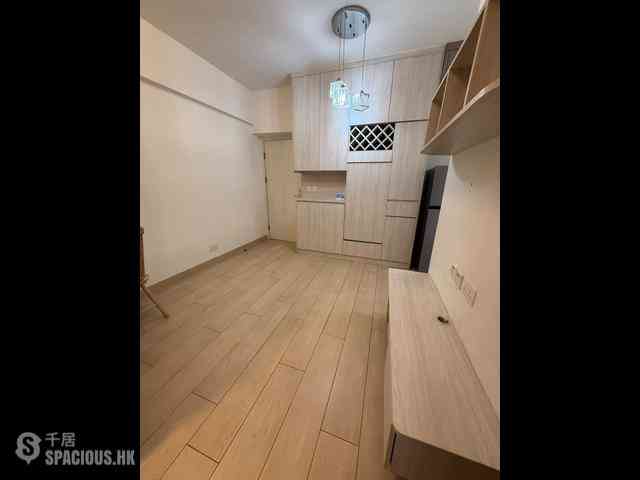 Causeway Bay - Hoi Hing Building 03