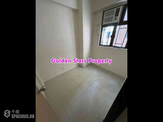 Sai Ying Pun - Wah Lee Building 04