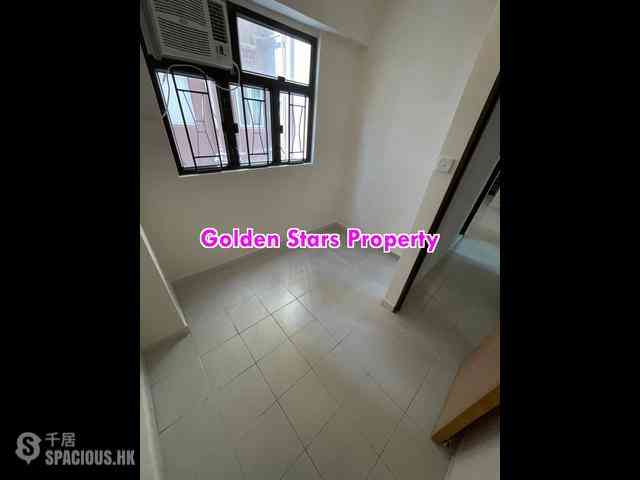 Sai Ying Pun - Wah Lee Building 01