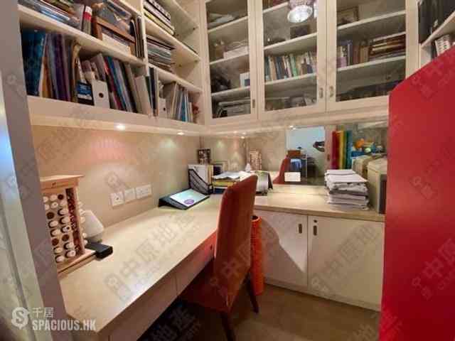 Pok Fu Lam - Baguio Villa 10
