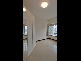 West Kowloon - Sorrento Phase 2 Block 2 08