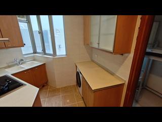 West Kowloon - Sorrento Phase 2 Block 2 12