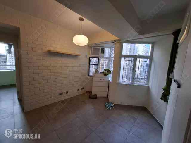 Tin Hau - Hing Hon Building 03