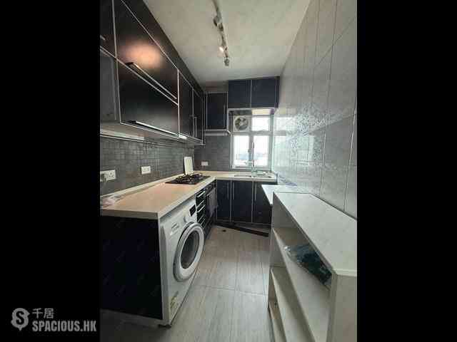 Sai Ying Pun - Kingsfield Tower 19