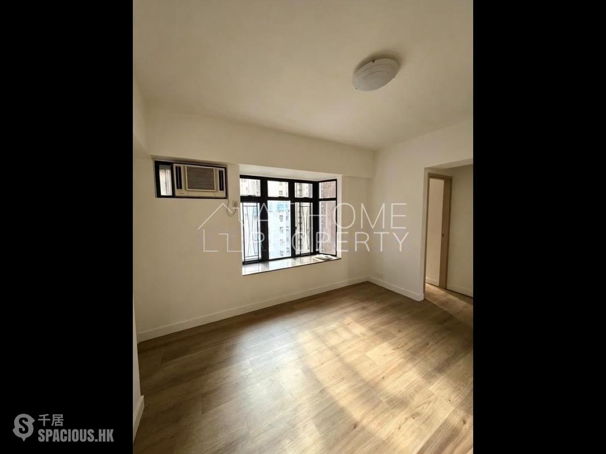 Sai Ying Pun - Tsui King Court 01