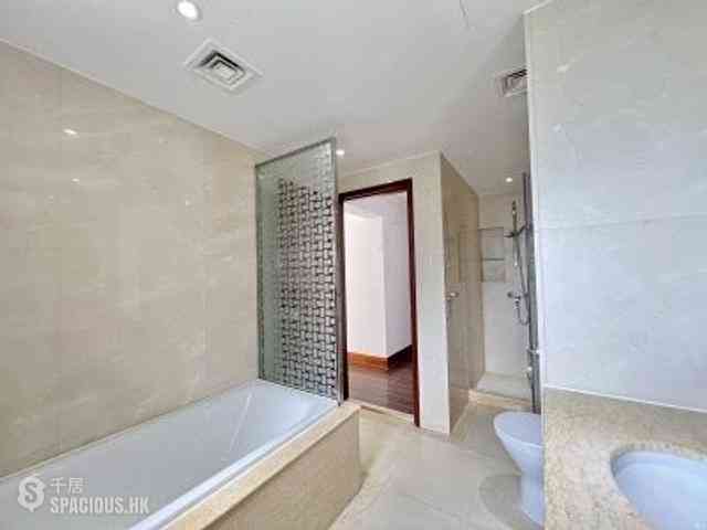 Mid Levels Central - Tregunter Block 2 18