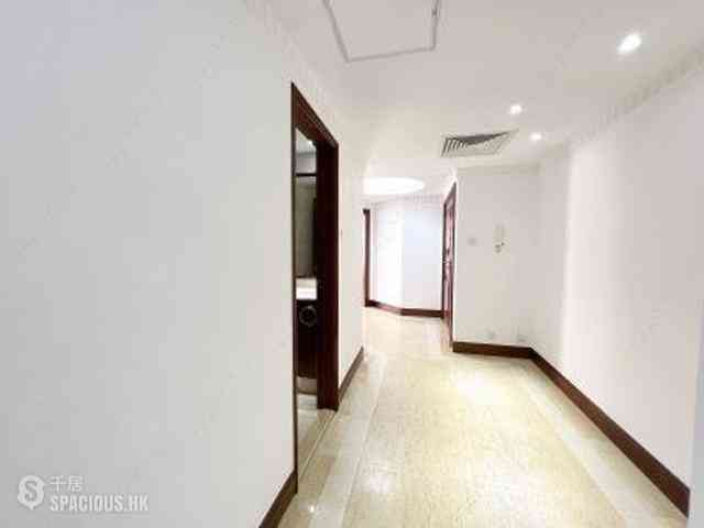 Mid Levels Central - Tregunter Block 2 21