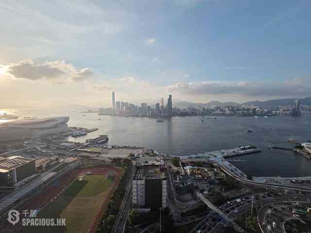 Wan Chai - The Gloucester 03