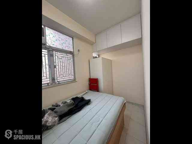 Mong Kok - Winfield Building 03