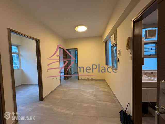 Sai Ying Pun - Sing Fai Building 01