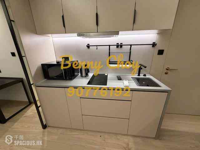 Central - 108-110, Wellington Street 05