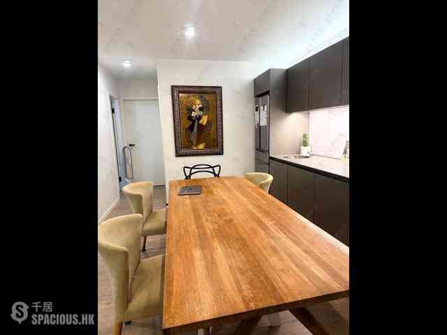 Pok Fu Lam - Baguio Villa Block 21 03