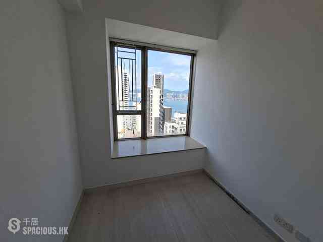 Sai Ying Pun - Island Crest 07