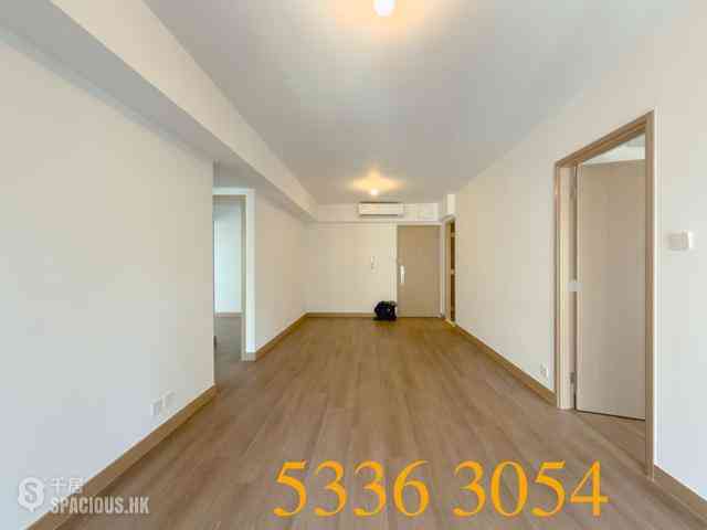 Mid Levels Central - 62B, Robinson Road 02