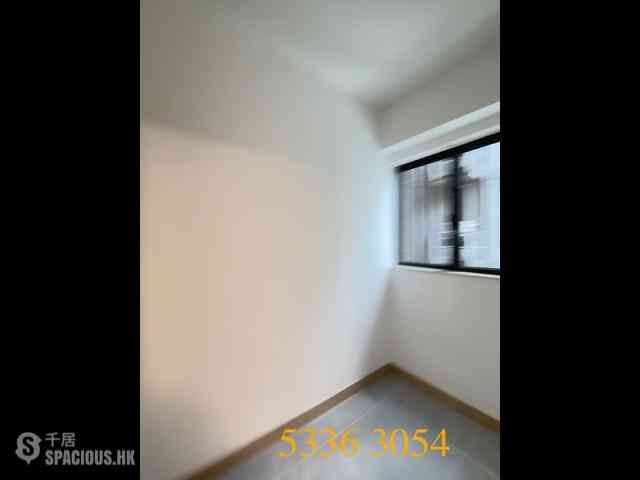 Mid Levels Central - 62B, Robinson Road 11