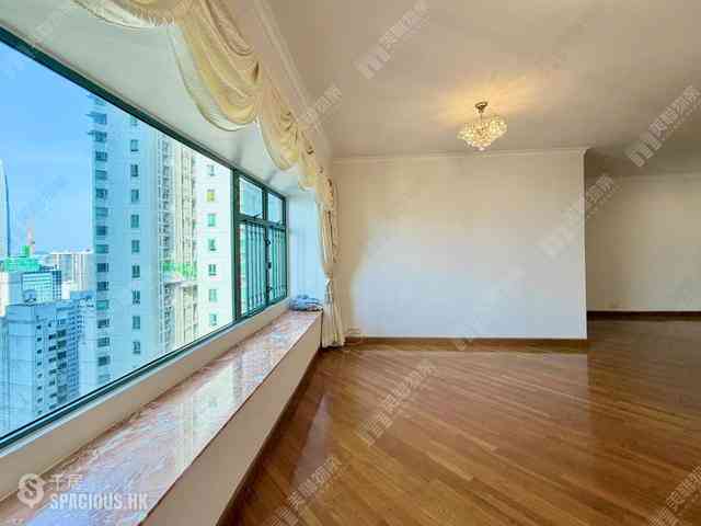 Mid Levels Central - Robinson Place 01