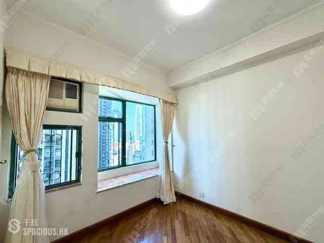 Mid Levels Central - Robinson Place 12