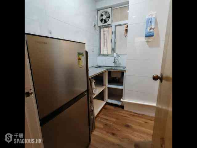 Mong Kok - Bell House 03