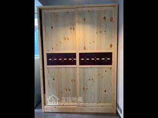 Soho - Chung Hing Court 02