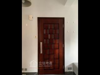 Soho - Chung Hing Court 08