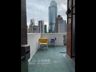 Soho - Chung Hing Court 09