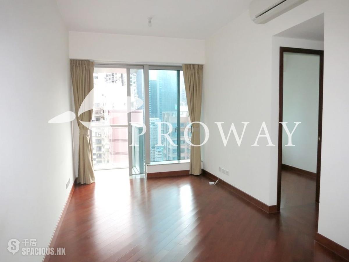 Wan Chai - The Avenue 01