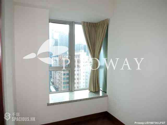 Wan Chai - The Avenue 08
