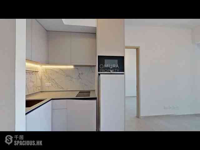 Sai Ying Pun - No.8 Hing Hon Road (Resiglow-Bonham) 03