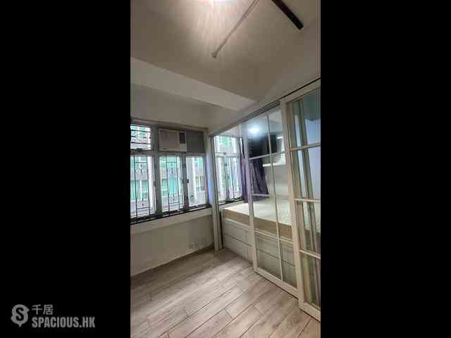 Tsim Sha Tsui - Long Kee Mansion 01
