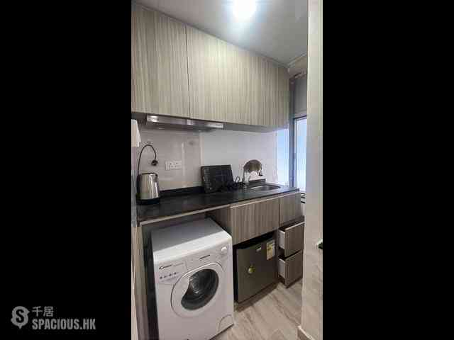 Tsim Sha Tsui - Long Kee Mansion 03