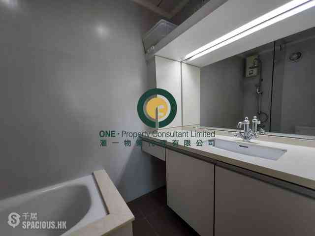 Kennedy Town - Regent Height 03