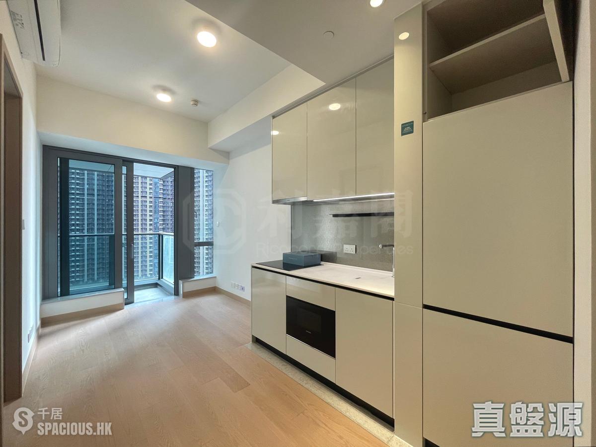 Lohas Park - Lohas Park Phase 12A Seasons Place 01