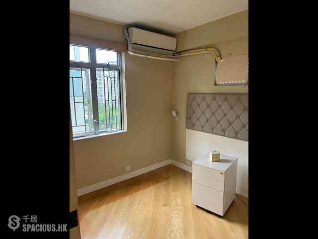 Sai Wan Ho - Lei King Wan Sites C Block 10 Yee Qun Mansion 05